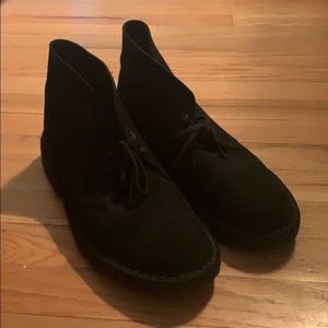 Clark’s black desert boots